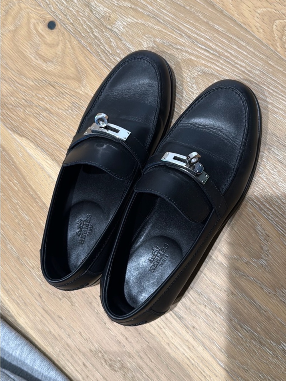 Hermes Dustin Black Leather Woman’s Loafers with Silver Hardware 36.5